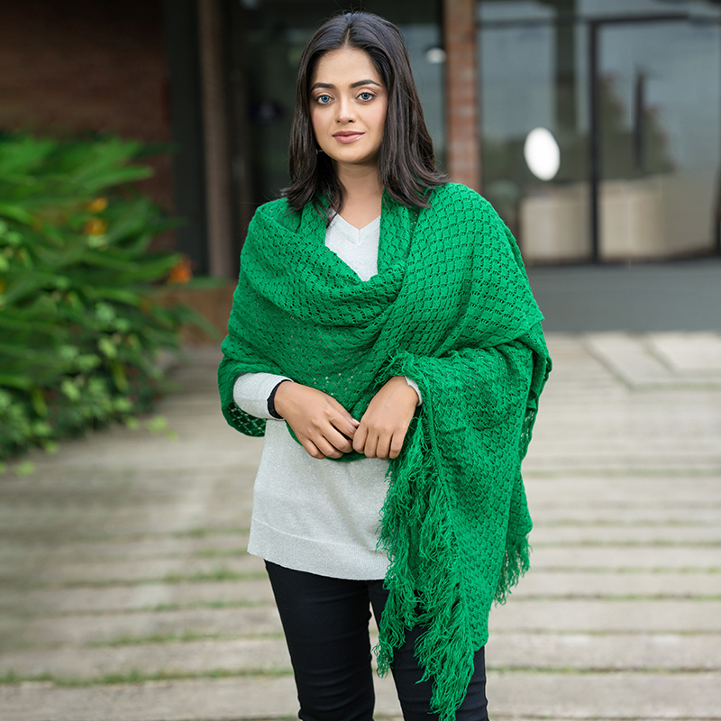 Women’s Elegant Green Crochet Shawl - Image 2
